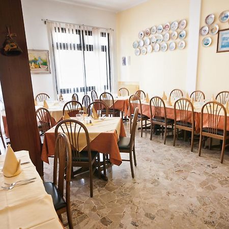 רוסולינה מארה Hotel Milan מראה חיצוני תמונה