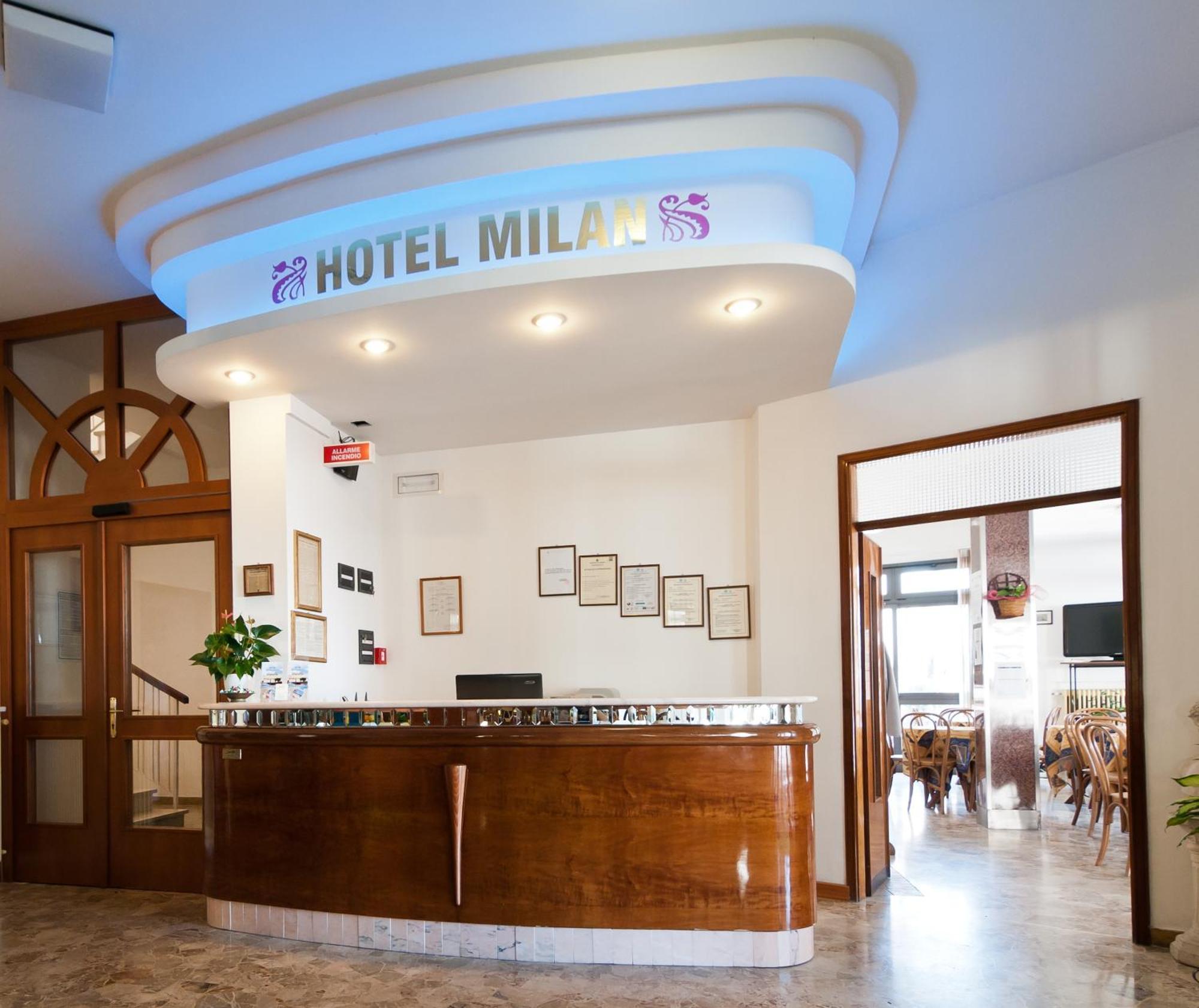 רוסולינה מארה Hotel Milan מראה חיצוני תמונה