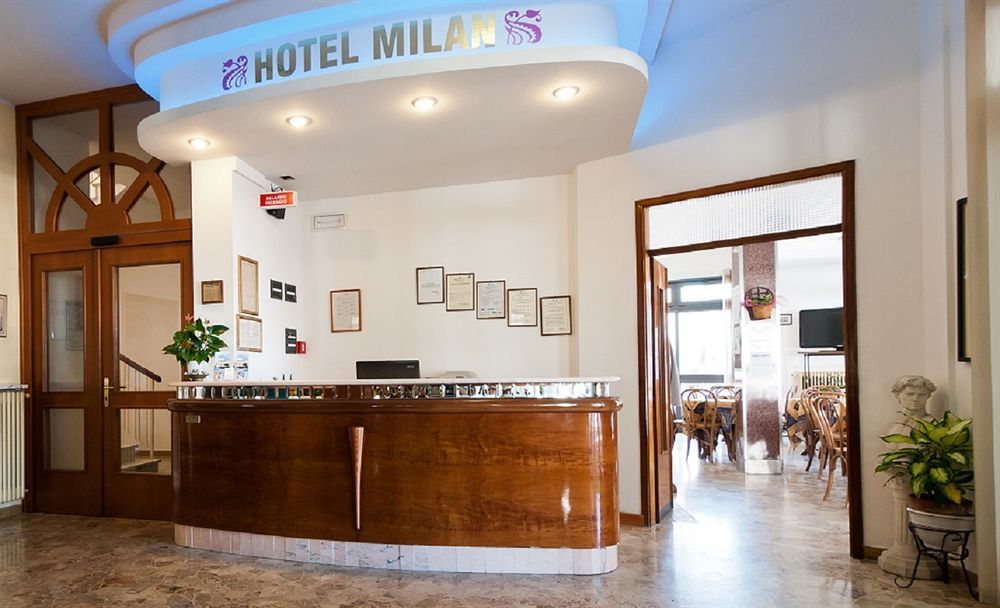 רוסולינה מארה Hotel Milan מראה חיצוני תמונה